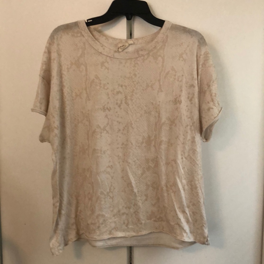 White crow top. Size large